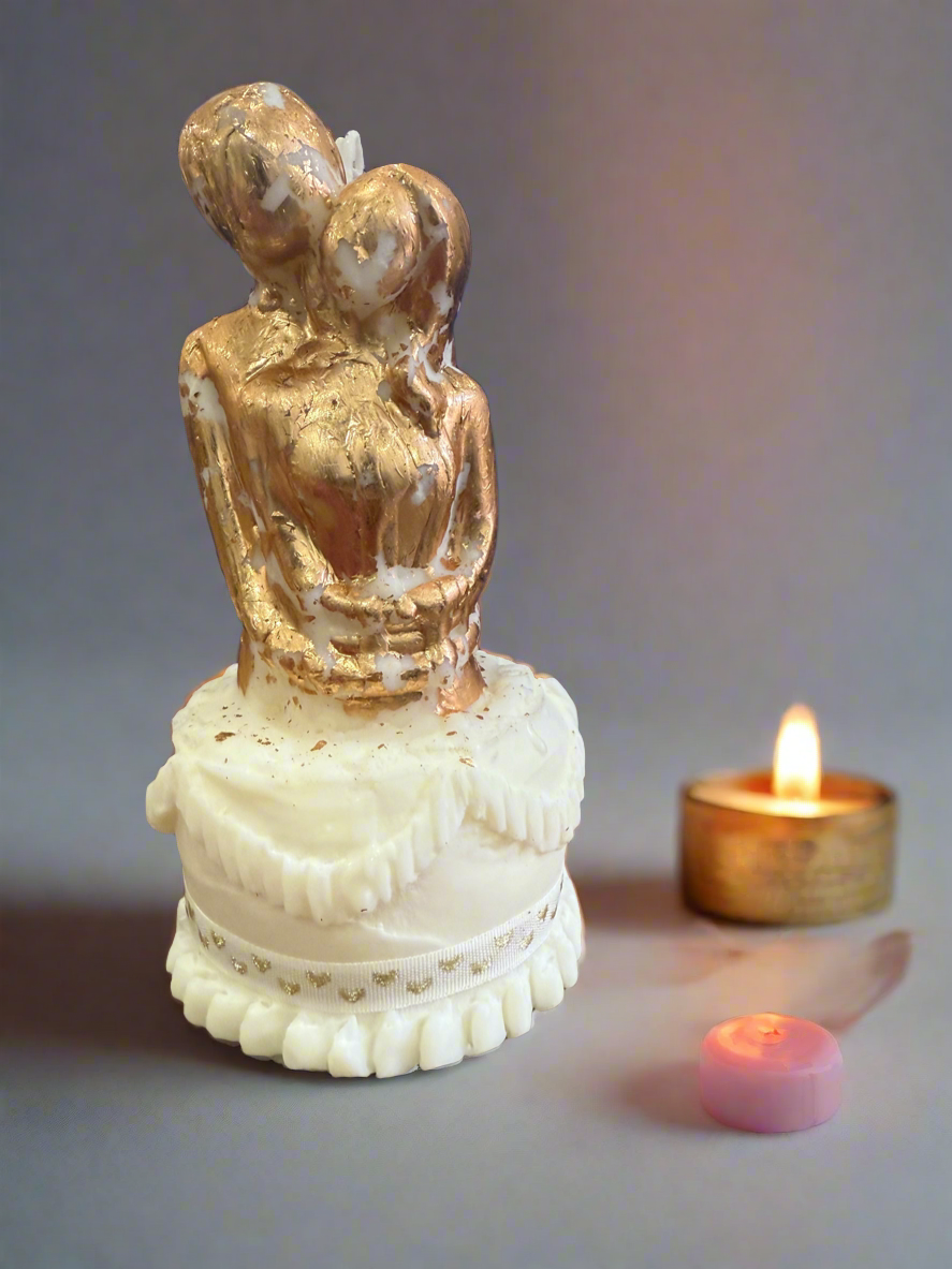 Couple cake candle