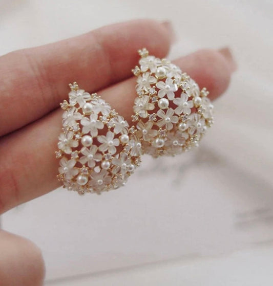 Flower decor Earrings