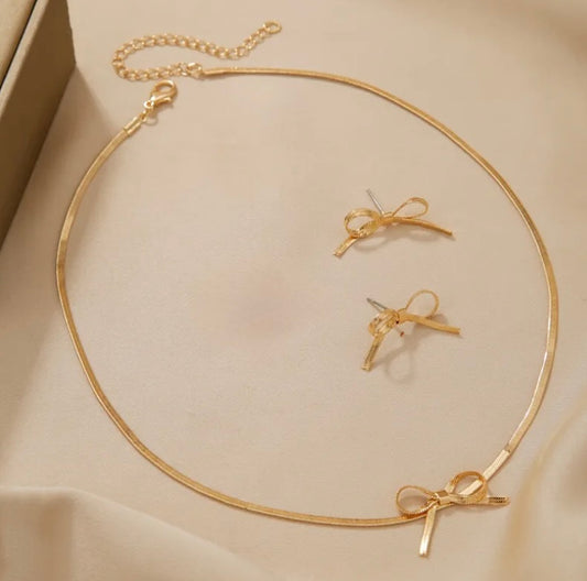 18K Gold Plated Bow Knot Necklace Paired with Earrings in a Jewelry Box